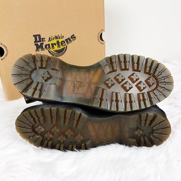 NEW Dr Marten Santo Grizzly 10 Eye Combat Boots - Picture 13 of 13